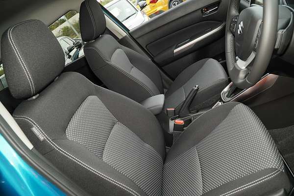 2023 Suzuki Vitara Shadow LY Series II