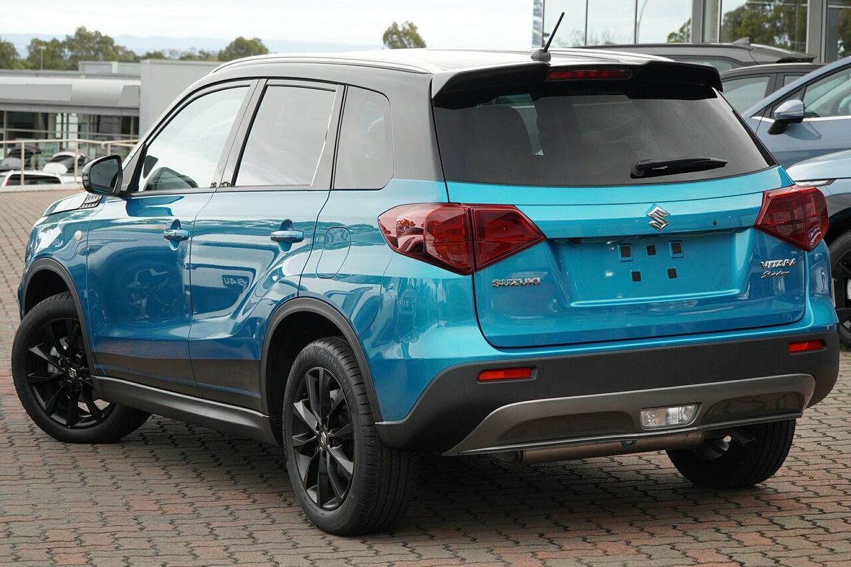 2023 Suzuki Vitara Shadow LY Series II