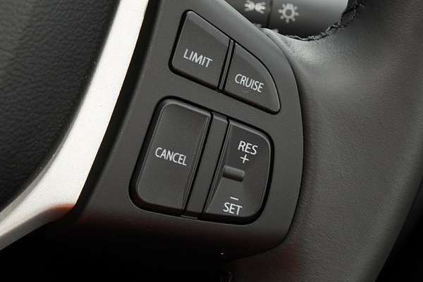 2023 Suzuki Vitara Shadow LY Series II