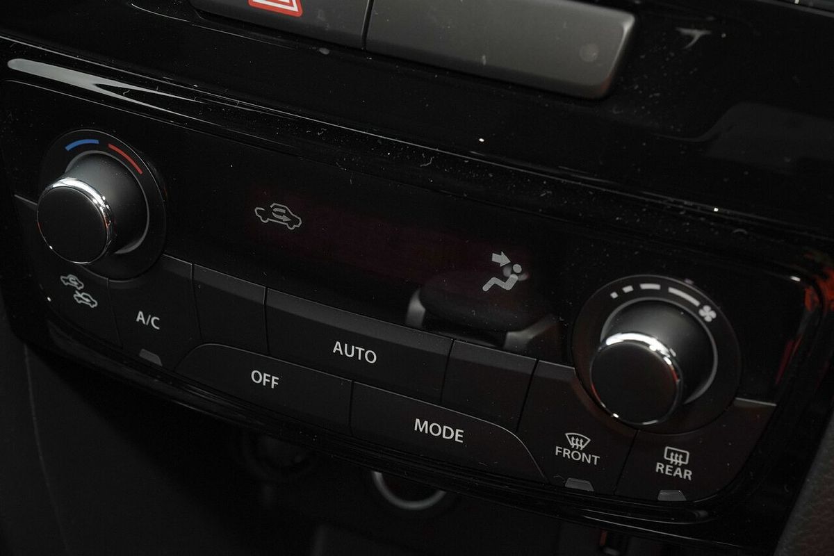 2023 Suzuki Vitara Shadow LY Series II