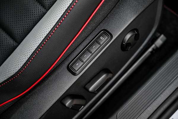 2025 Volkswagen Golf GTI 8.5