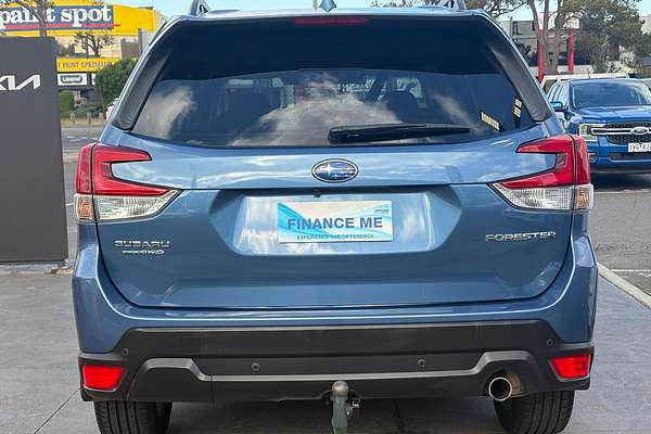 2022 Subaru Forester 2.5i Premium S5