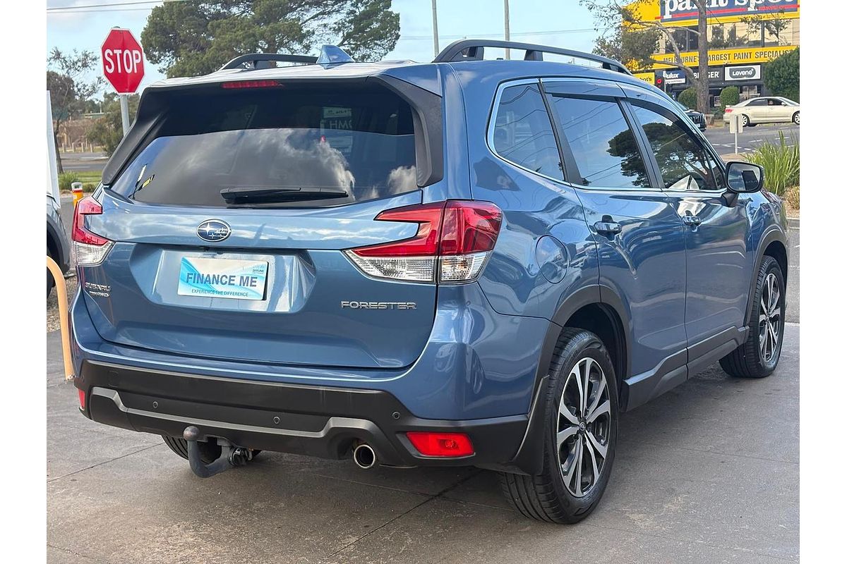 2022 Subaru Forester 2.5i Premium S5