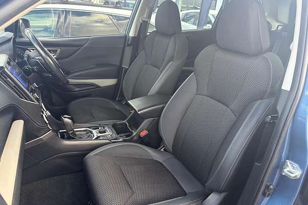 2022 Subaru Forester 2.5i Premium S5