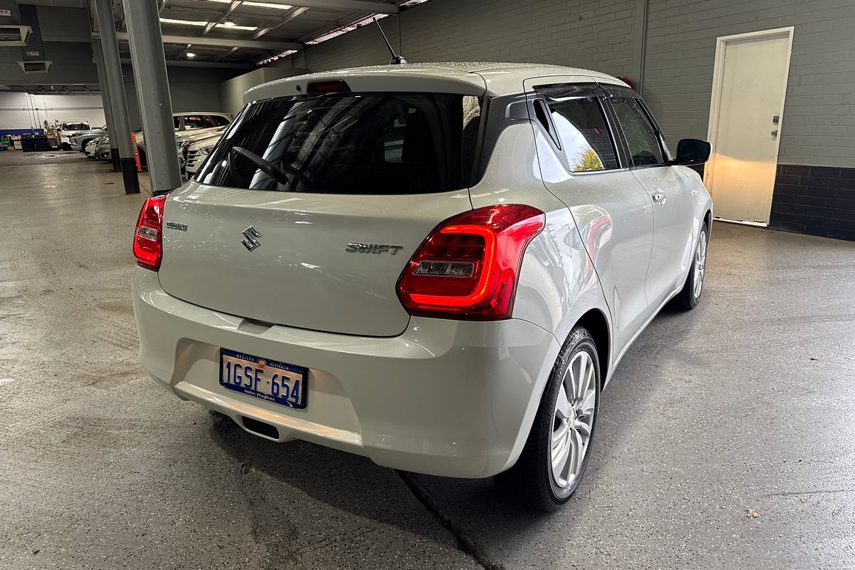 2018 Suzuki Swift GL Navigator AZ