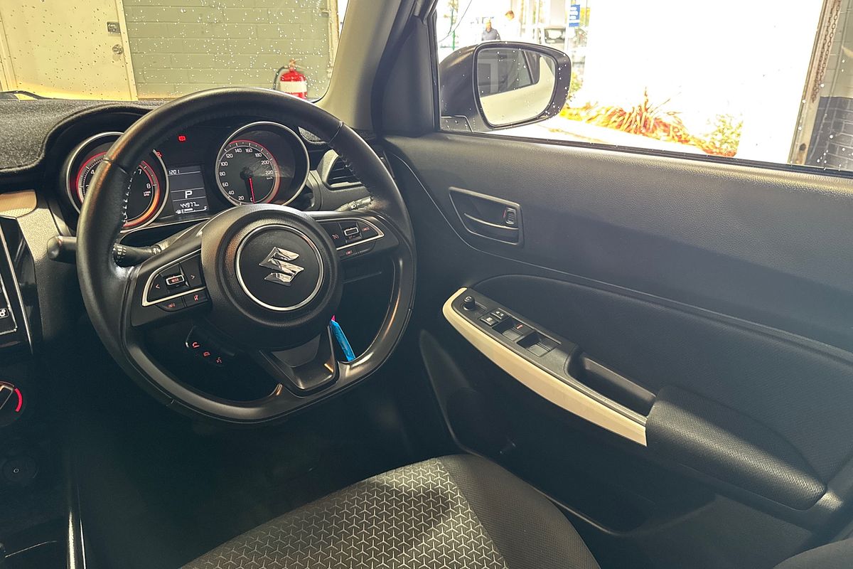 2018 Suzuki Swift GL Navigator AZ