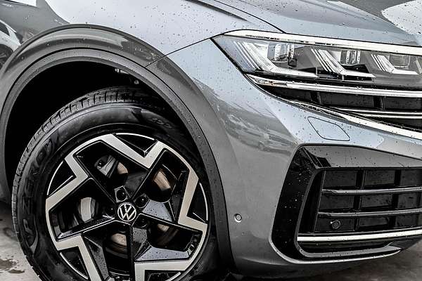 2025 Volkswagen Touareg 170TDI RC