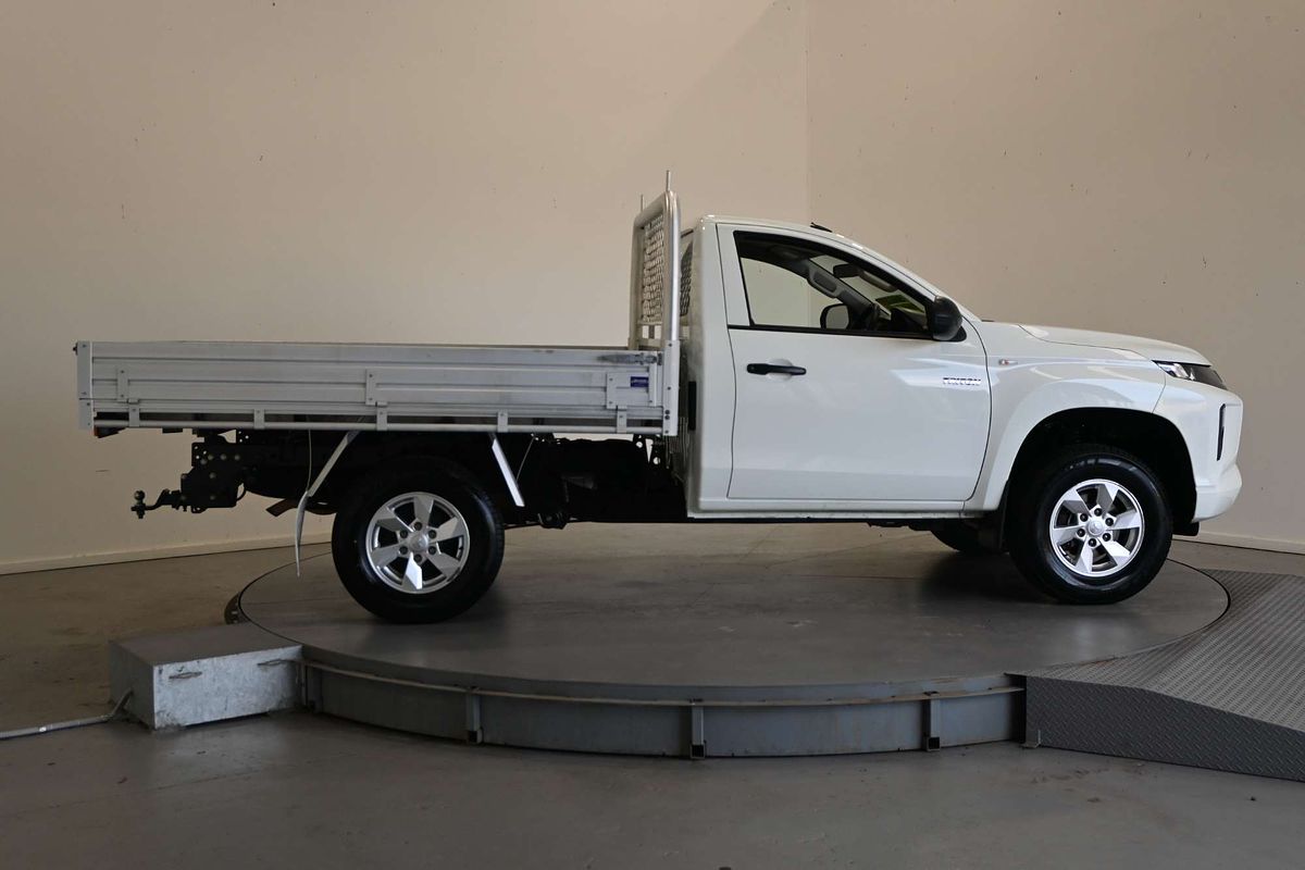 2022 Mitsubishi Triton GLX MR Rear Wheel Drive
