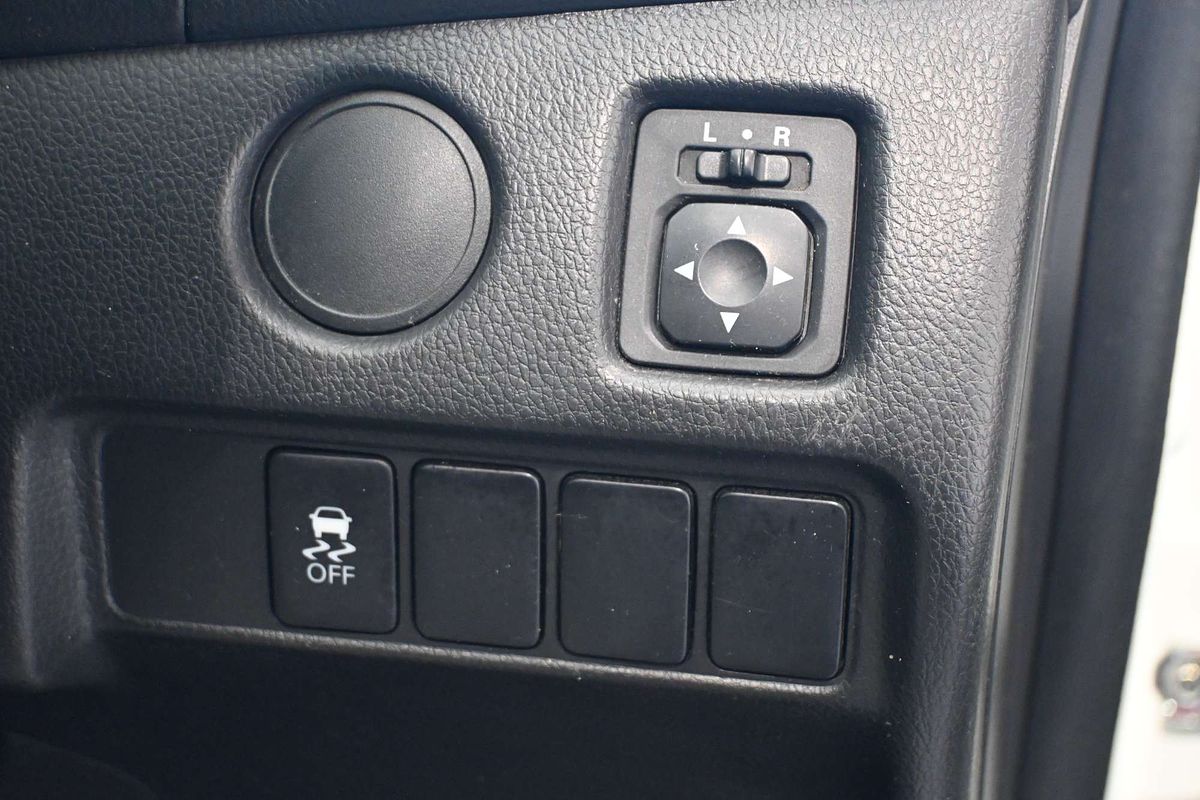 2022 Mitsubishi Triton GLX MR Rear Wheel Drive