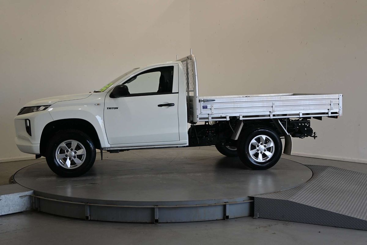 2022 Mitsubishi Triton GLX MR Rear Wheel Drive