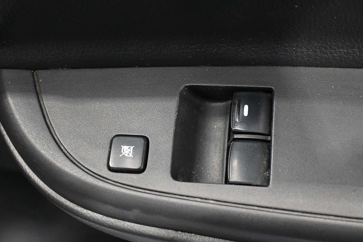 2022 Mitsubishi Triton GLX MR Rear Wheel Drive