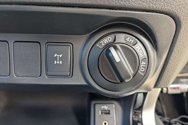 2018 Nissan Navara ST D23 Series 3 4X4