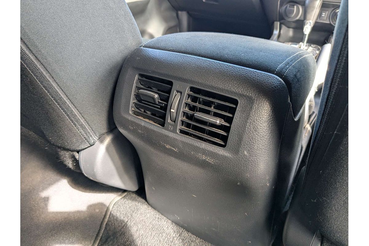 2018 Nissan Navara ST D23 Series 3 4X4