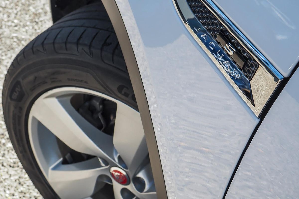2018 Jaguar E-PACE D150 S X540