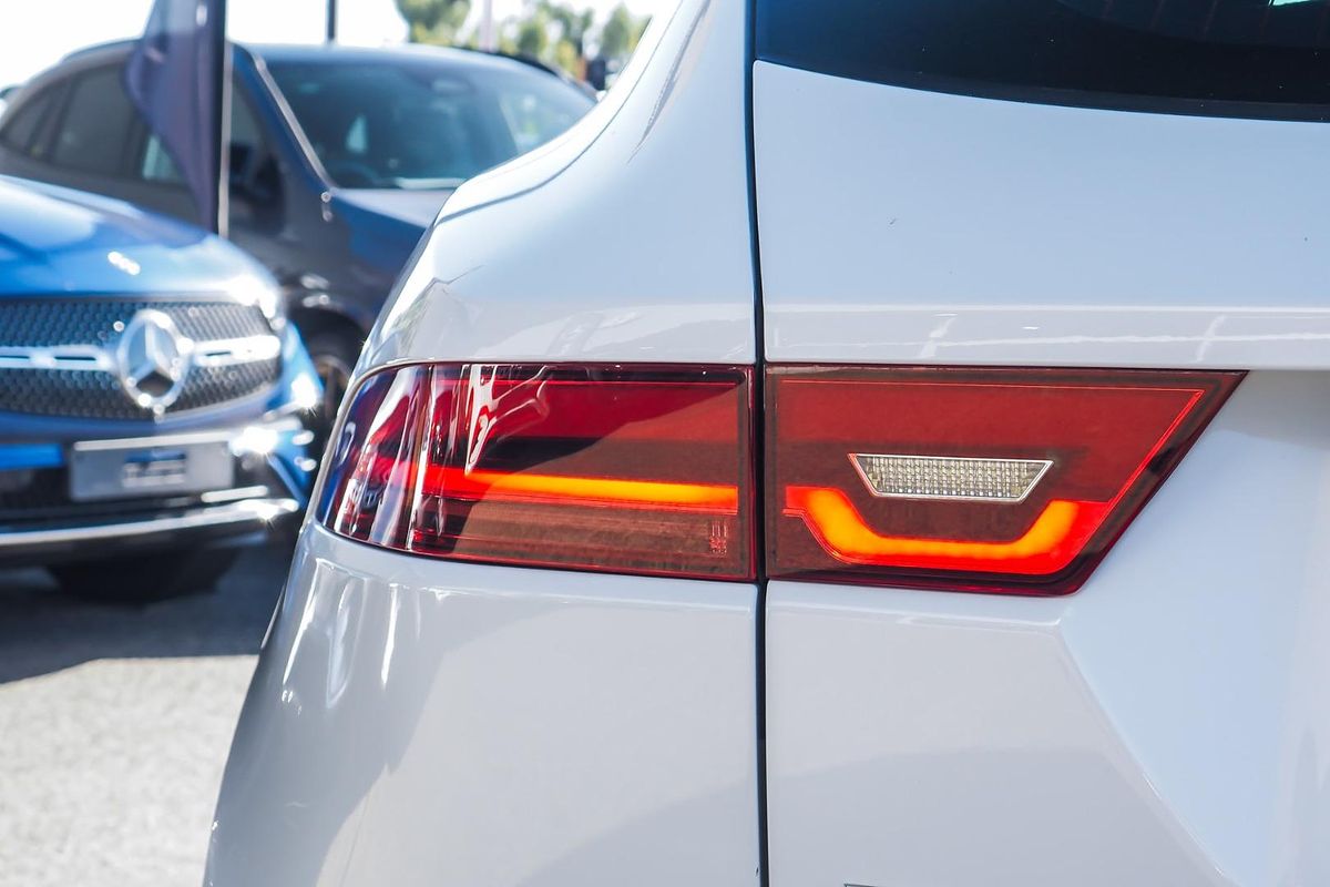 2018 Jaguar E-PACE D150 S X540