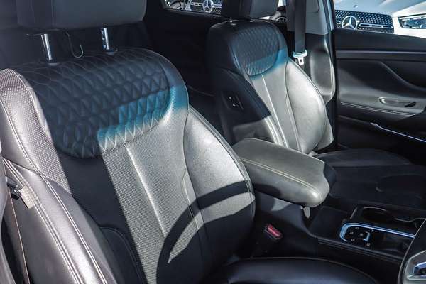 2019 Hyundai Santa Fe Elite TM