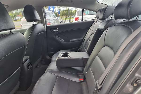 2017 Kia Cerato Sport+ YD