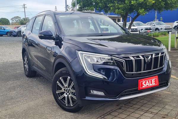 2025 Mahindra XUV700 AX7L