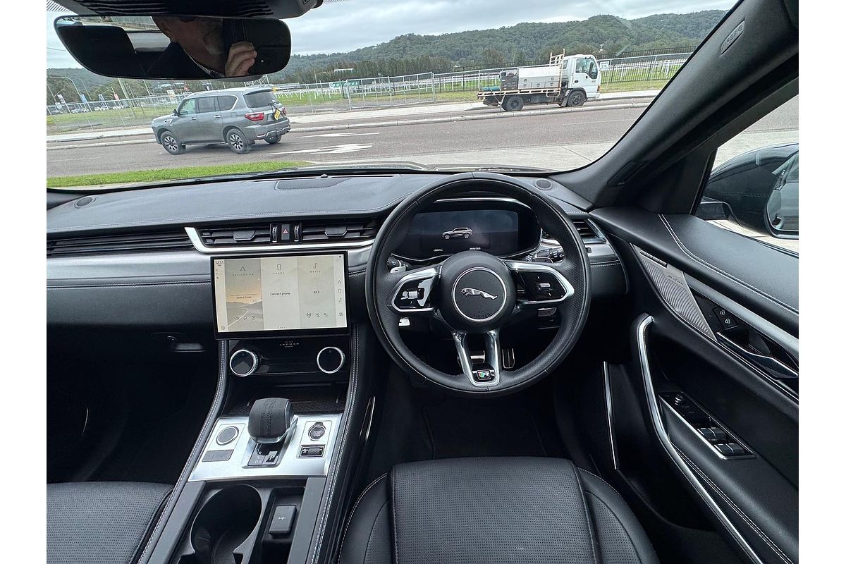 2023 Jaguar F-PACE P250 R-Dynamic SE X761