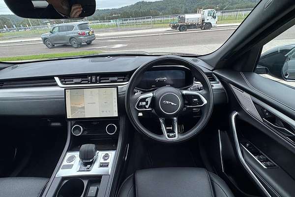 2023 Jaguar F-PACE P250 R-Dynamic SE X761