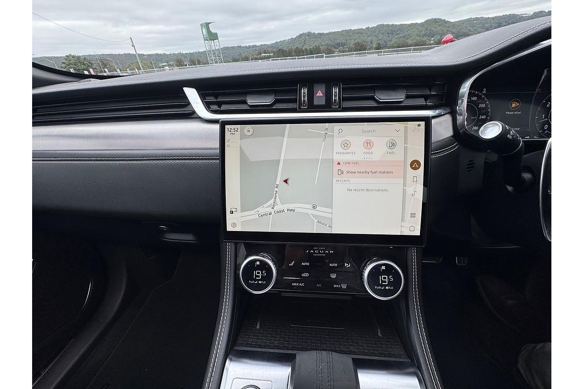 2023 Jaguar F-PACE P250 R-Dynamic SE X761