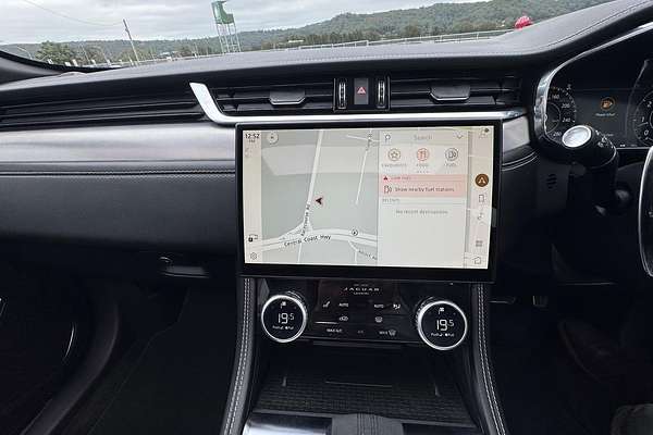 2023 Jaguar F-PACE P250 R-Dynamic SE X761
