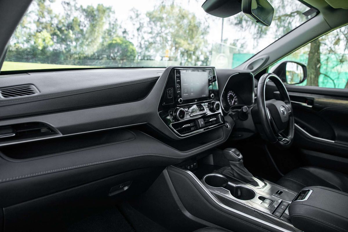 2021 Toyota Kluger Grande GSU70R