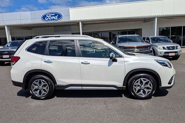 2024 Subaru Forester Hybrid L S5