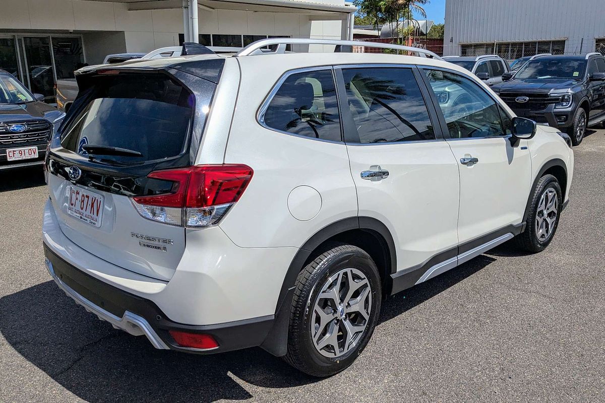 2024 Subaru Forester Hybrid L S5