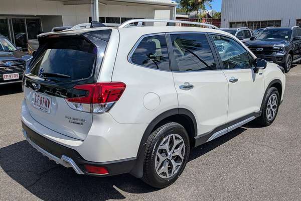 2024 Subaru Forester Hybrid L S5