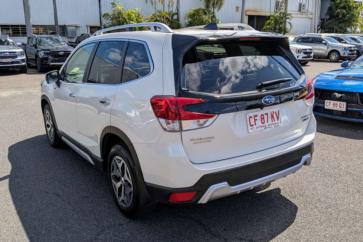 2024 Subaru Forester Hybrid L S5