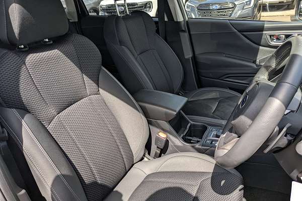 2024 Subaru Forester Hybrid L S5