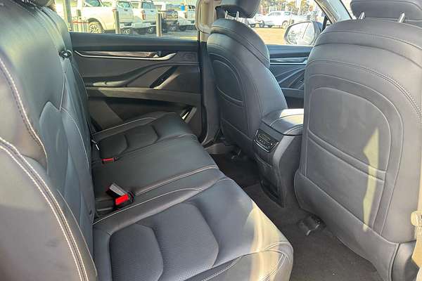 2022 LDV D90 Executive SV9A