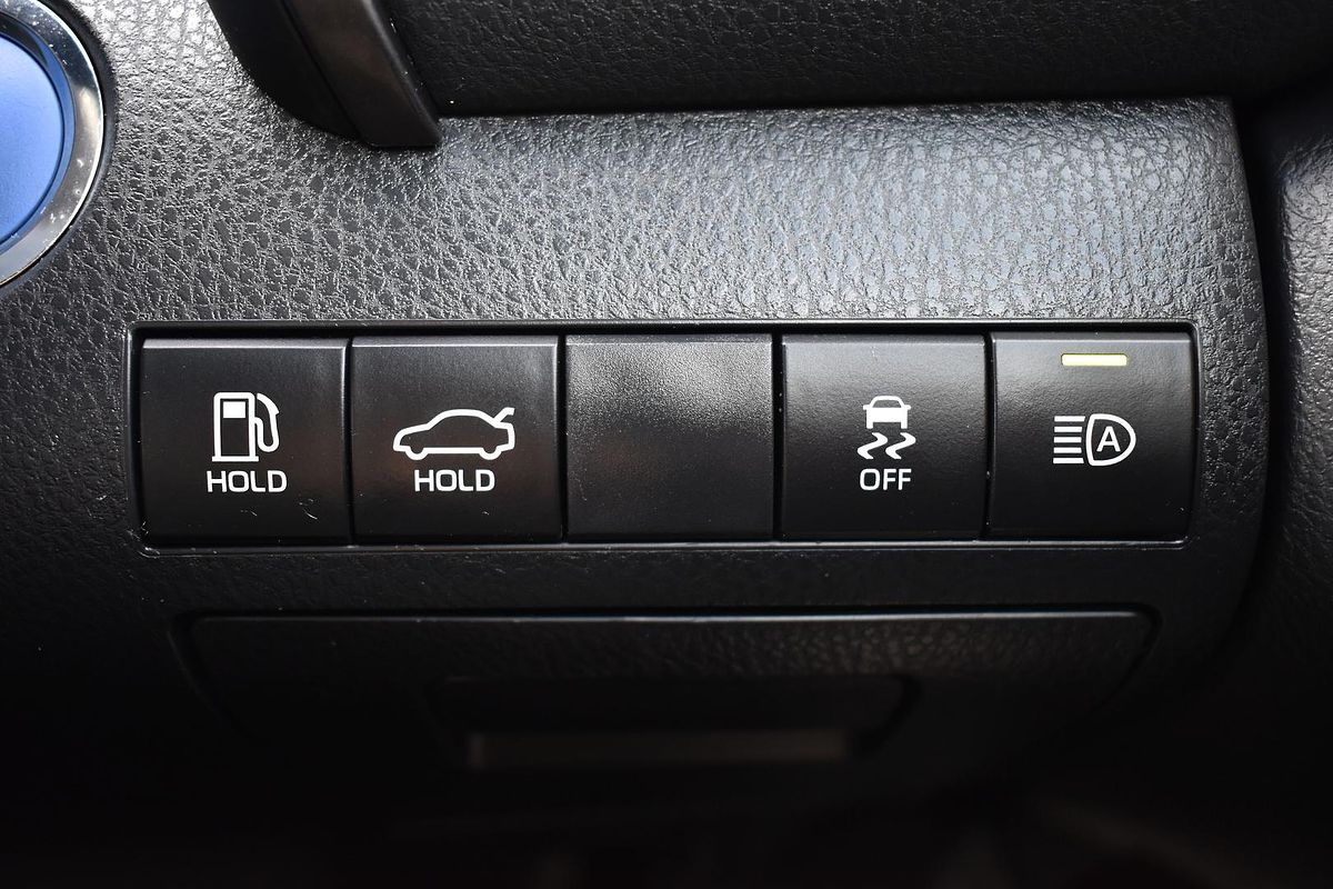 2023 Toyota Camry Ascent AXVH70R