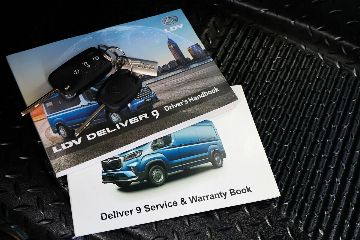 2022 LDV Deliver 9 LWB
