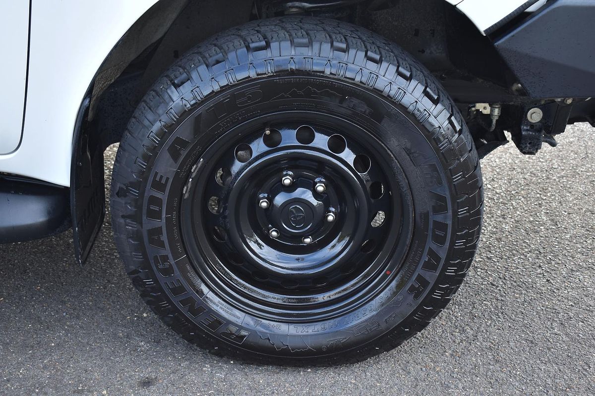 2021 Toyota Hilux SR GUN126R 4X4