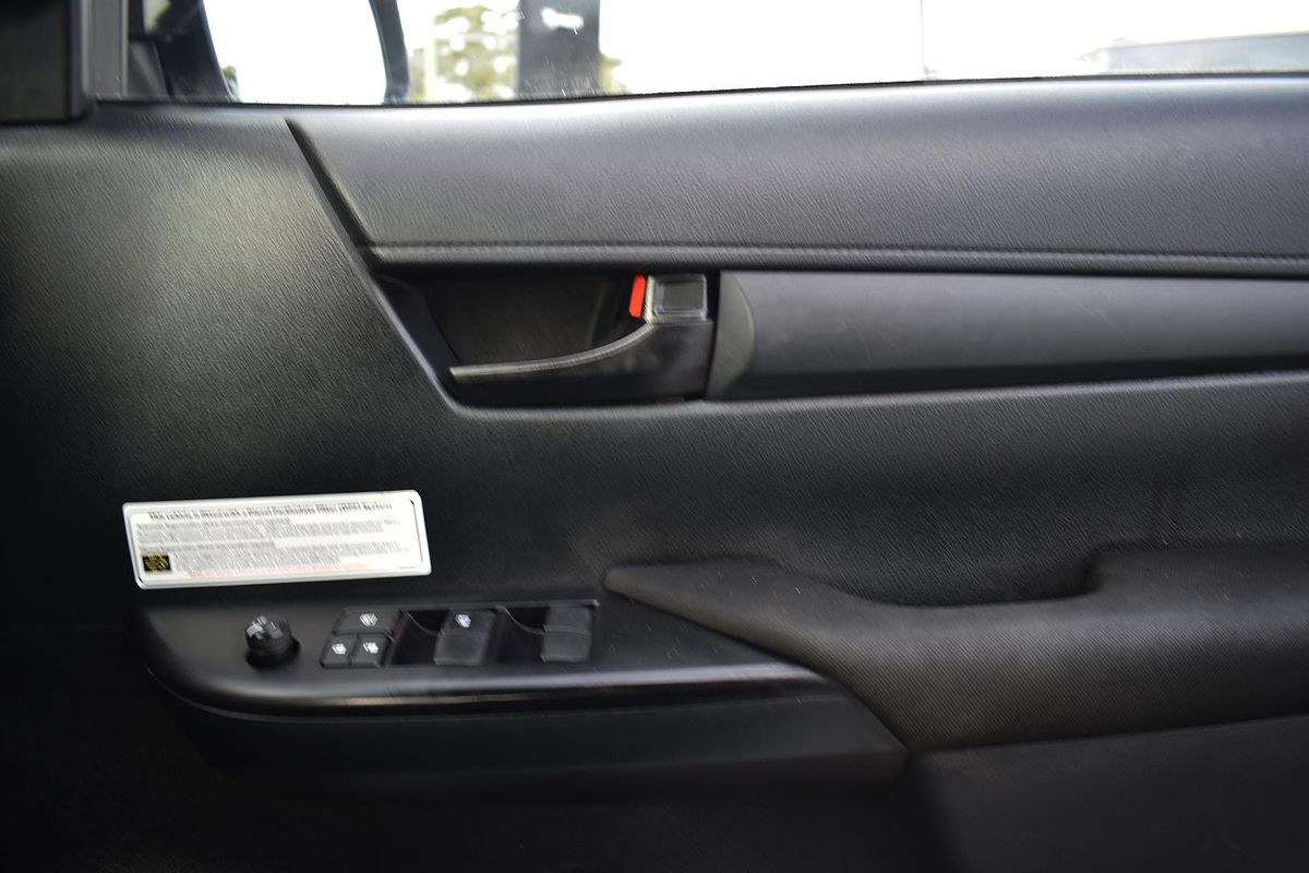 2021 Toyota Hilux SR GUN126R 4X4