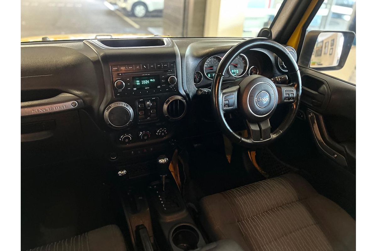 2011 Jeep Wrangler Unlimited Sport JK