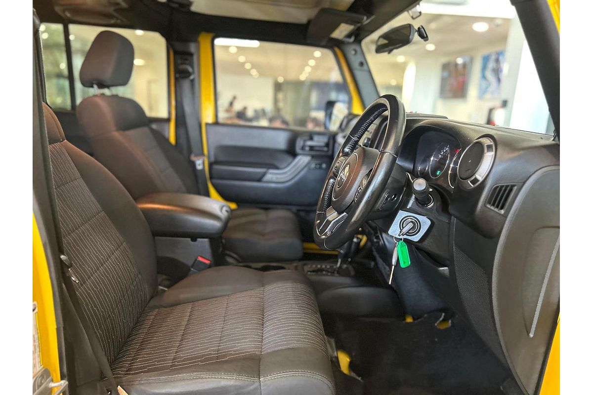 2011 Jeep Wrangler Unlimited Sport JK
