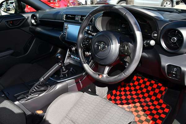 2022 Toyota GR86 GT ZN8