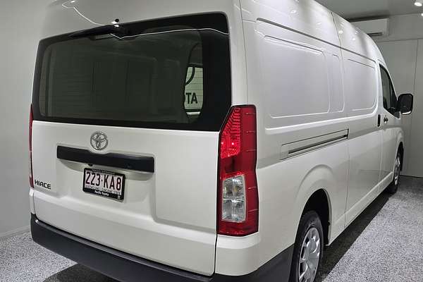 2022 Toyota Hiace GDH320R