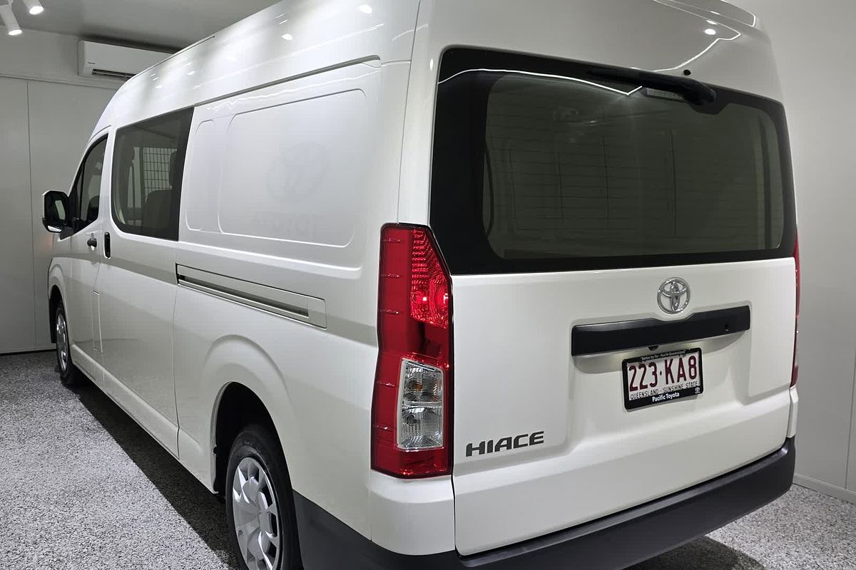 2022 Toyota Hiace GDH320R