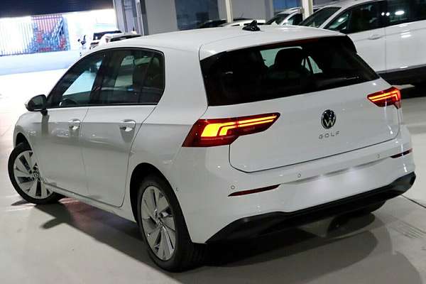 2025 Volkswagen Golf 110TSI Life 8.5