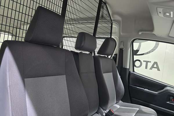 2022 Toyota Hiace GDH320R