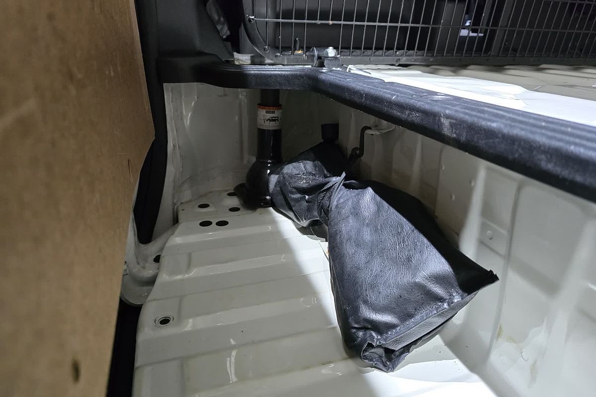2022 Toyota Hiace GDH320R