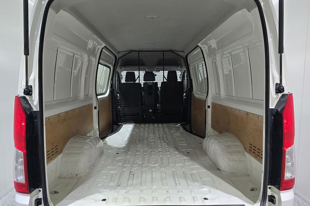 2022 Toyota Hiace GDH320R