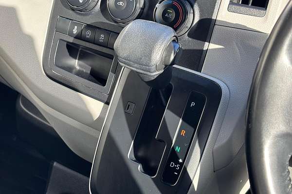 2023 Toyota Hiace GDH300R LWB