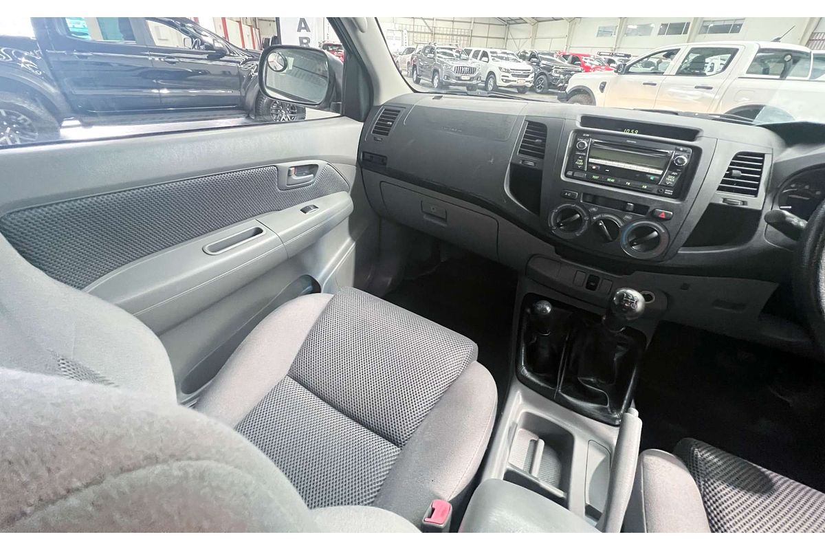 2011 Toyota Hilux SR KUN26R 4X4