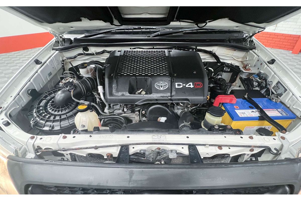 2011 Toyota Hilux SR KUN26R 4X4