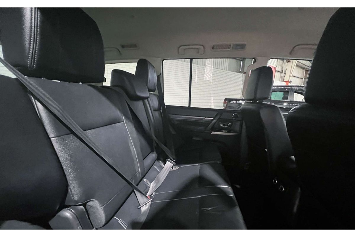 2019 Mitsubishi Pajero GLS Leather Option NX
